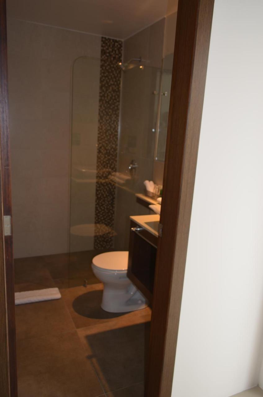 Hotel Gran Mariscal Кито Екстериор снимка