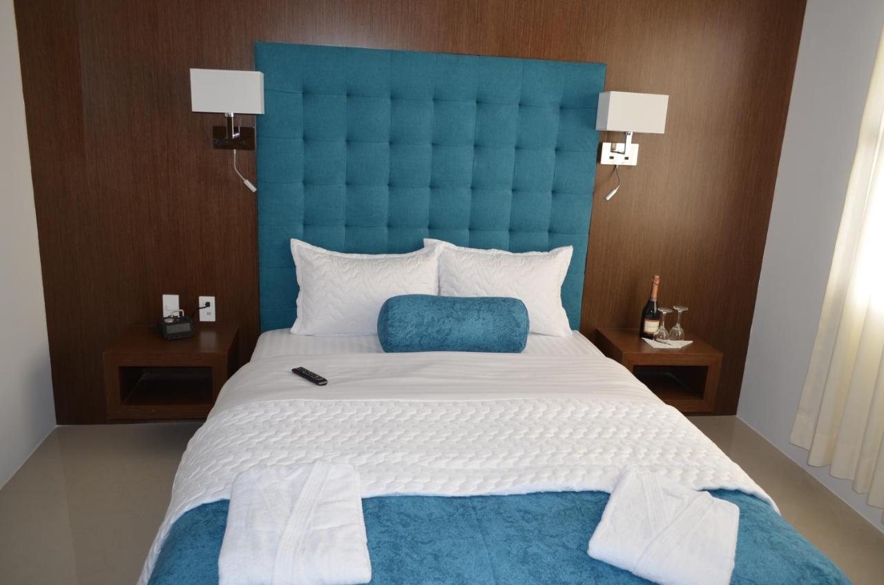 Hotel Gran Mariscal Кито Екстериор снимка