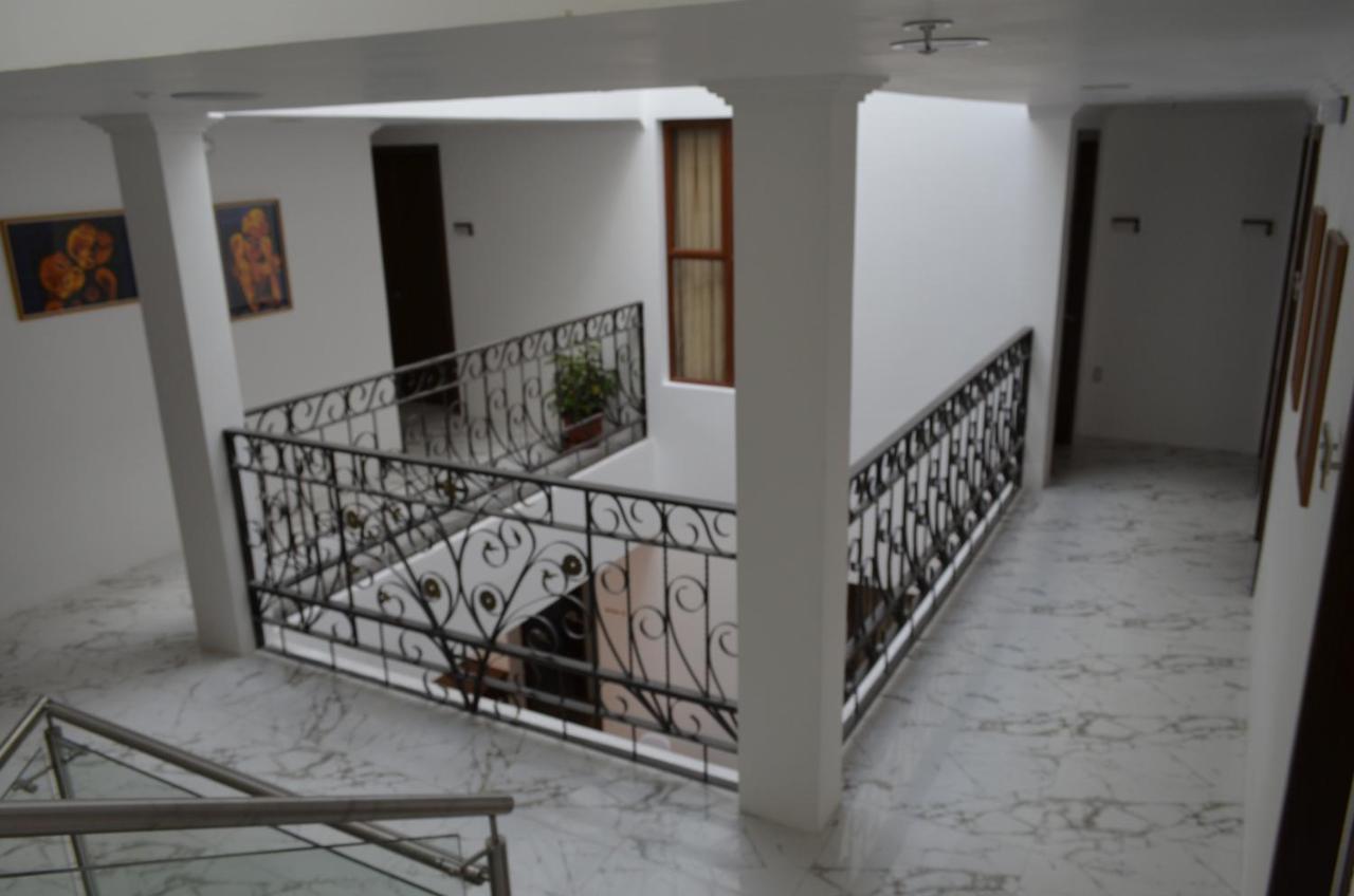 Hotel Gran Mariscal Кито Екстериор снимка