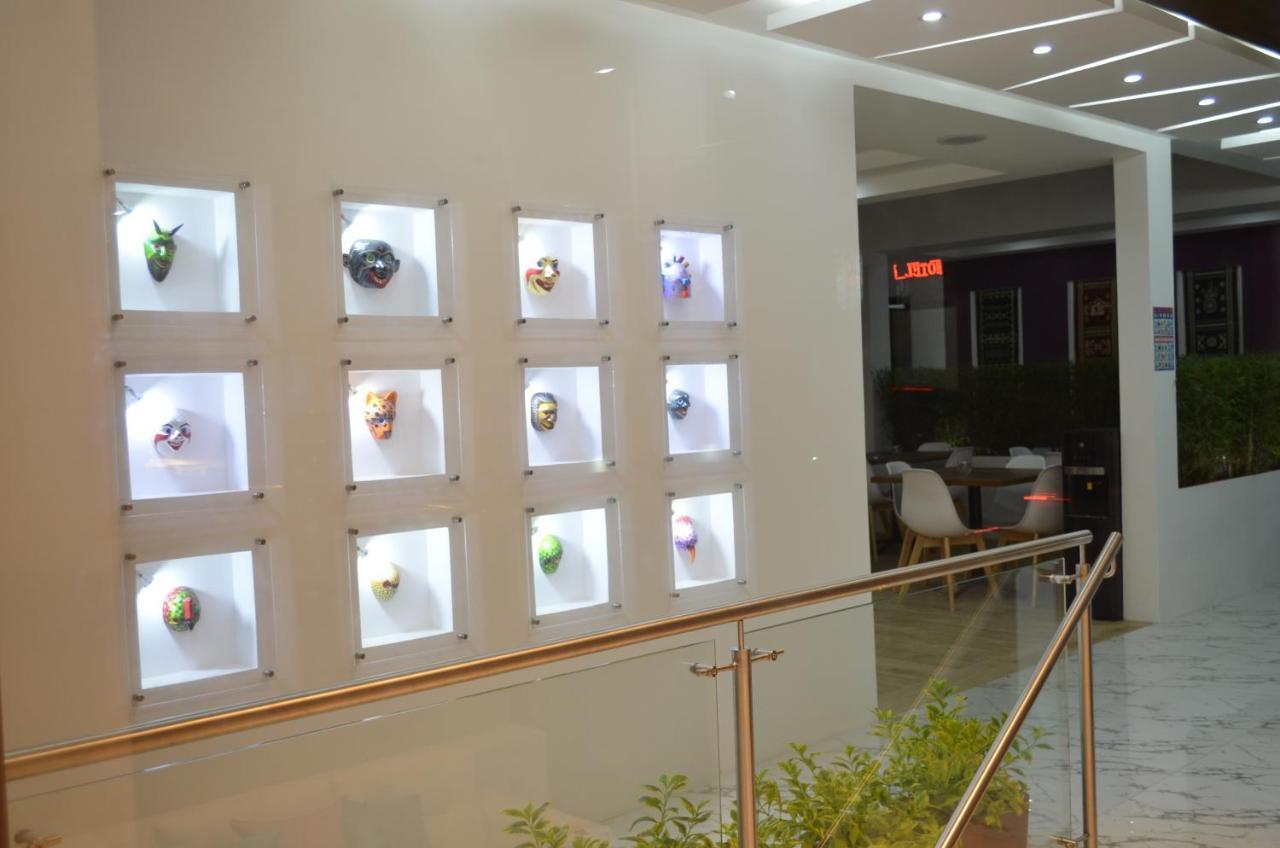 Hotel Gran Mariscal Кито Екстериор снимка