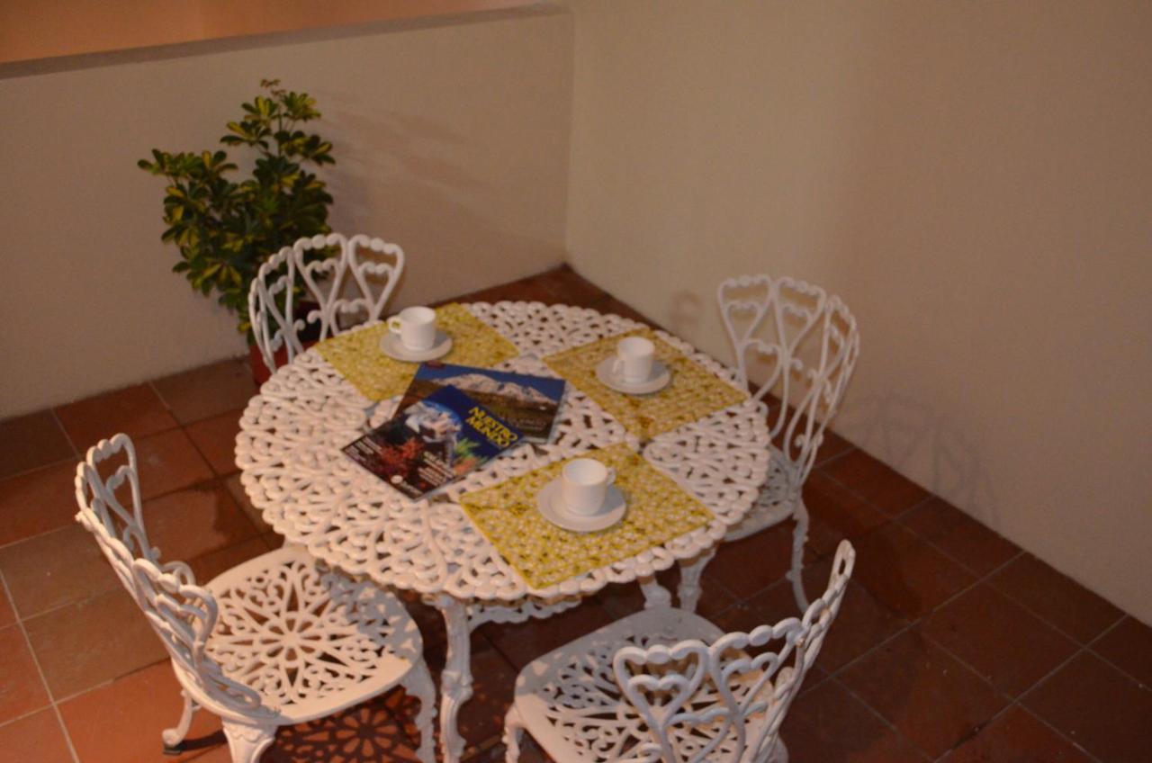 Hotel Gran Mariscal Кито Екстериор снимка
