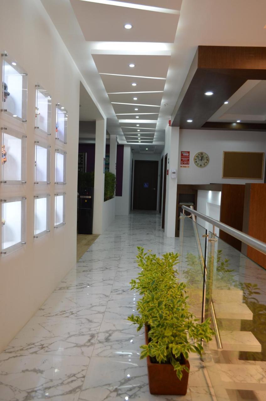 Hotel Gran Mariscal Кито Екстериор снимка