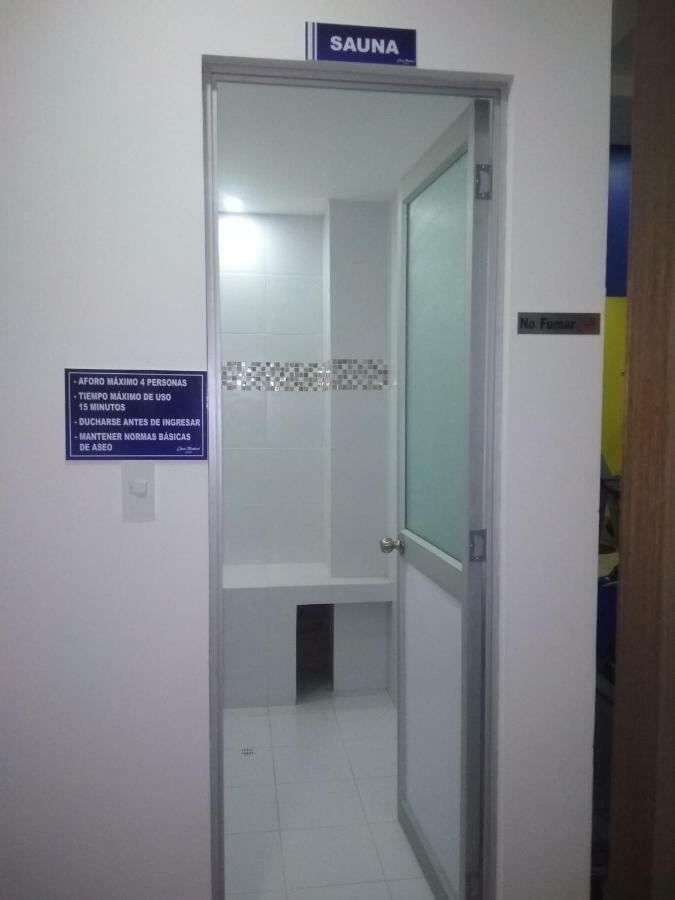 Hotel Gran Mariscal Кито Екстериор снимка