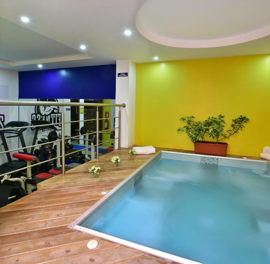 Hotel Gran Mariscal Кито Екстериор снимка