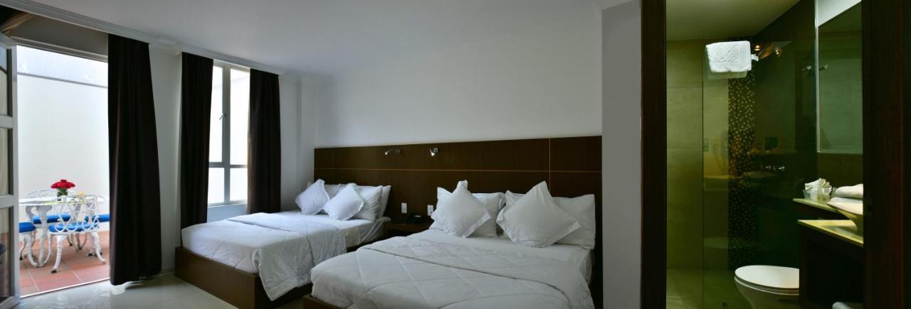 Hotel Gran Mariscal Кито Екстериор снимка