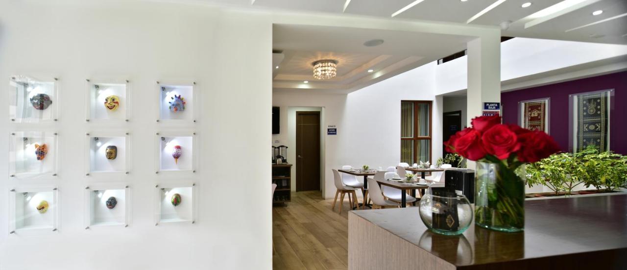 Hotel Gran Mariscal Кито Екстериор снимка
