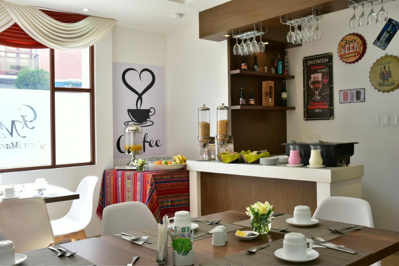 Hotel Gran Mariscal Кито Екстериор снимка